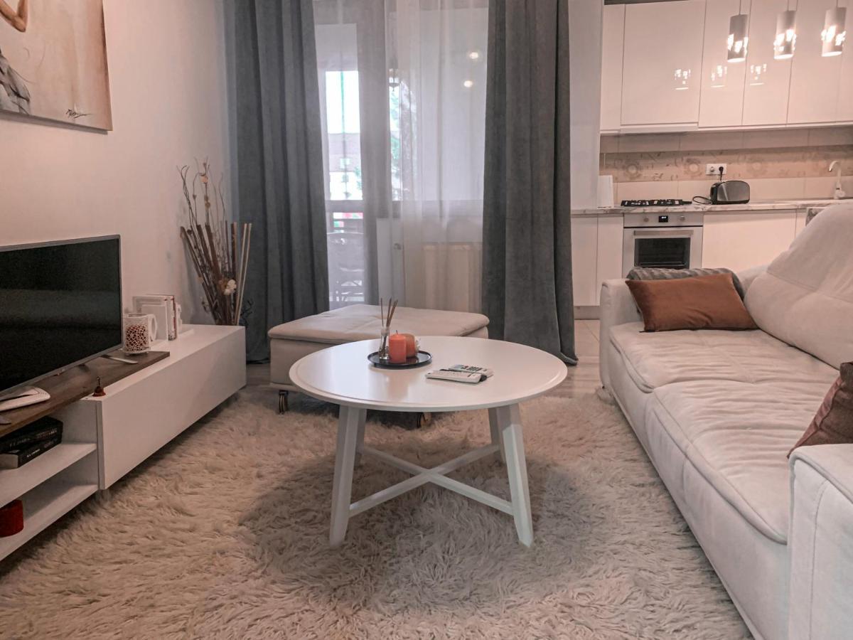 Apartment 2 Rooms Luxury Bukarest Exterior foto